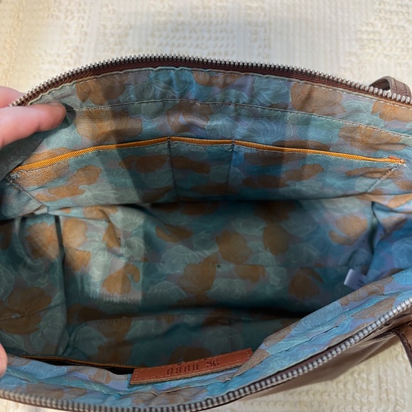 Hobo Brand Friar shoulder bag - Picture 7 of 8